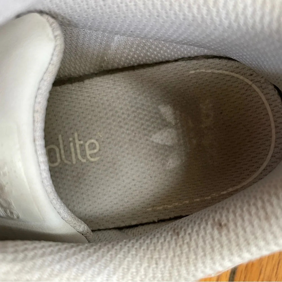 Adidas Superstar shoes with a touch of shine, size Y3 (adult 35) - Picture 9 of 9